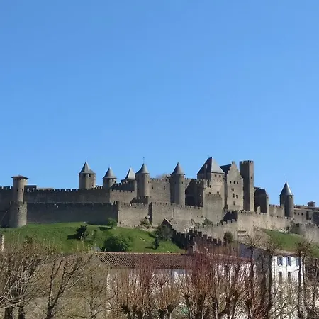 Un Petit Coin De France : A Cote De La Cite Medievale Apartment Carcassonne